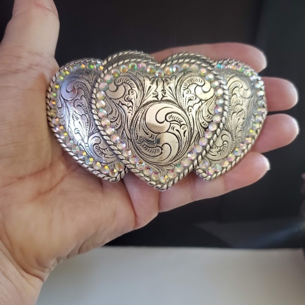 Nocona Silver Tone Triple Heart Western Belt Buckle Rhinestone Engraved Floral - Picture 2 of 7